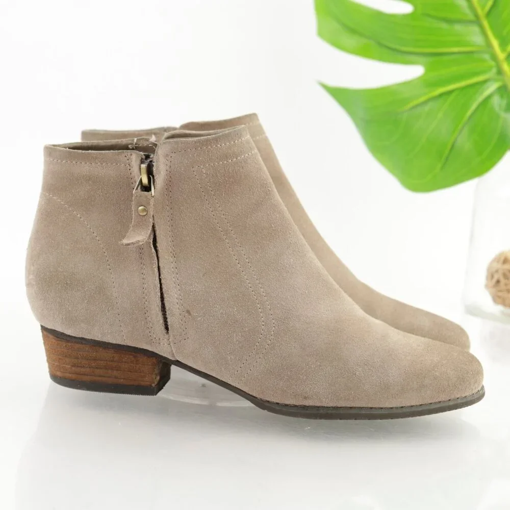 Blondo Womens Linda Boots Size 7 Waterproof Taupe‎ Tan Suede Booties Block Heel